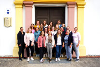 Klassenfoto der Studierenden des dritten Schuljahrs aus dem Jahr 2023.