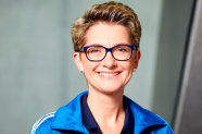 Porträtfoto Susanne Gast